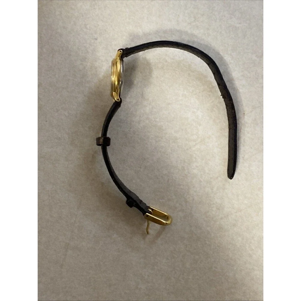 Vintage Oscar de la Renta Gold Quartz Ladies Watch Black Leather Strap